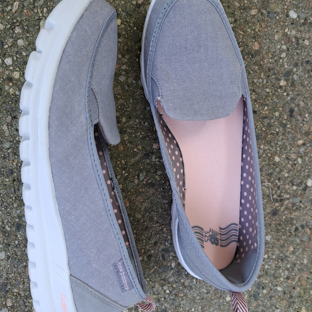 New Balance Women's 8.5/9 Cush Slip On Sneakers, Like New, Original Box
